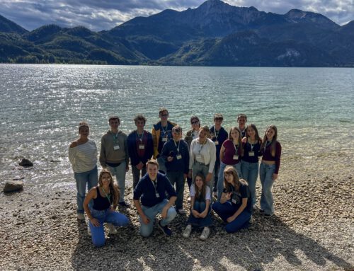 Junge Stimmen gestalten Gesellschaft – Jugendradiocamp